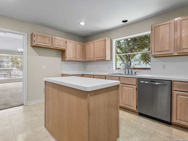 24843 Shining Arrow, San Antonio, TX 78258