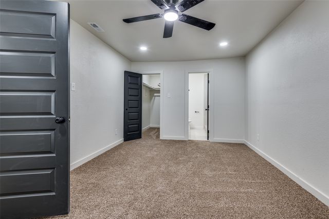 125 W Fuller Drive, Euless, TX 76039