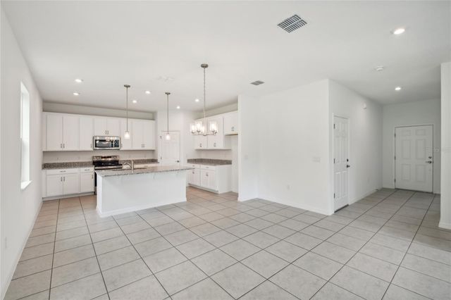 9216 ORCHARD ORIOLE WAY, Leesburg, FL 34788