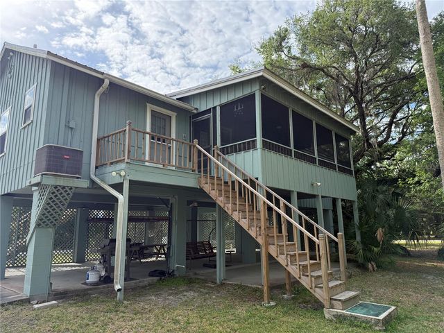 2764 N REGATTA POINT, Crystal River, FL 34429