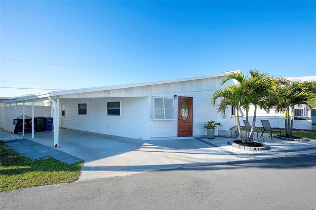 2058 SUN HOME STREET, Sarasota, FL 34231