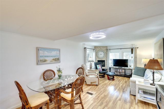 2058 SUN HOME STREET, Sarasota, FL 34231