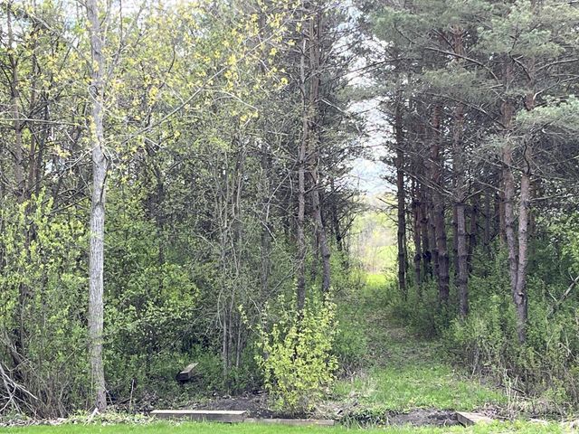 10155 Oakwood ROAD, Franklin, WI 53132