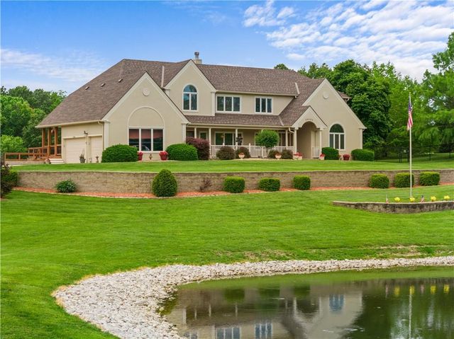 29503 SE Moreland School Road, Blue Springs, MO 64014
