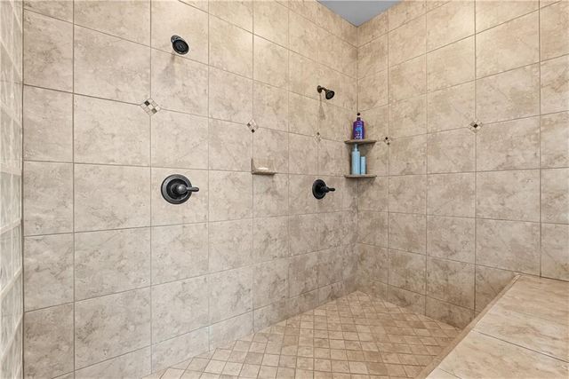 29503 SE Moreland School Road, Blue Springs, MO 64014