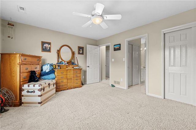 29503 SE Moreland School Road, Blue Springs, MO 64014