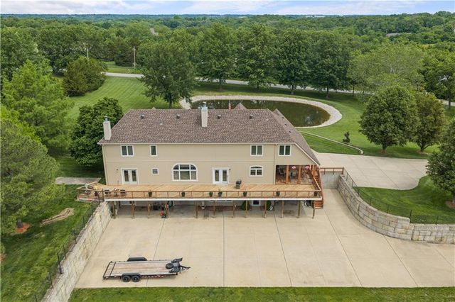 29503 SE Moreland School Road, Blue Springs, MO 64014