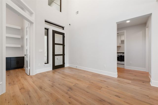 6216 Bower Well RD, Austin, TX 78738