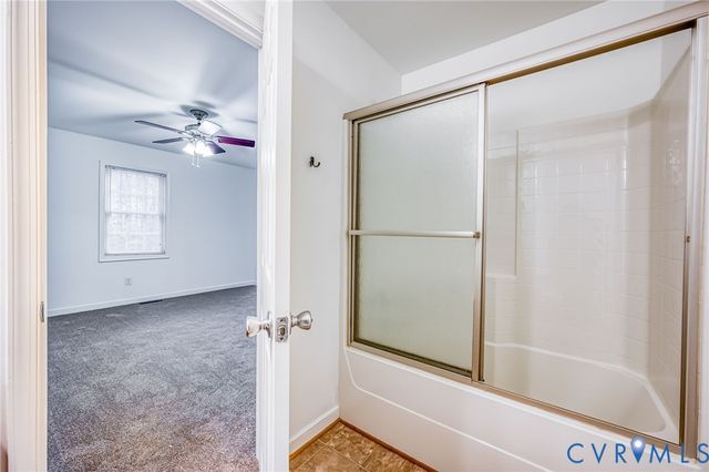 9419 Holdsworth Rd, Disputanta, VA 23842