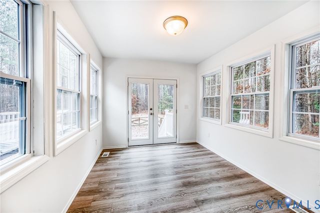 9419 Holdsworth Rd, Disputanta, VA 23842