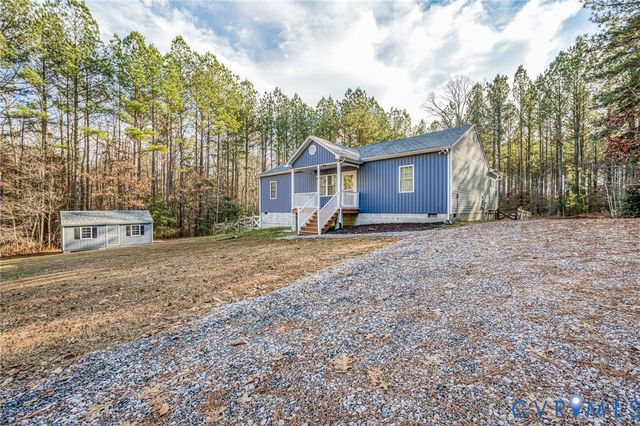 9419 Holdsworth Rd, Disputanta, VA 23842