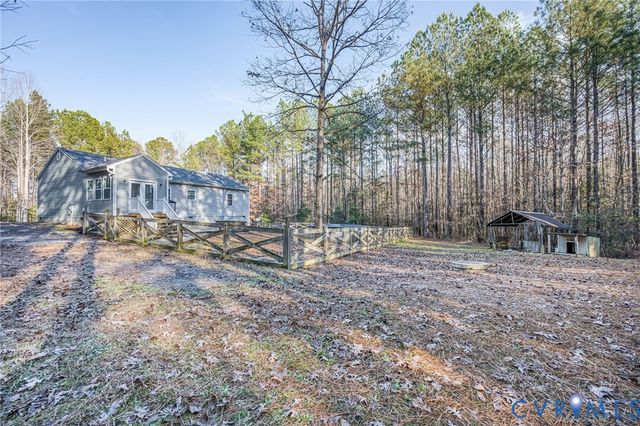9419 Holdsworth Rd, Disputanta, VA 23842