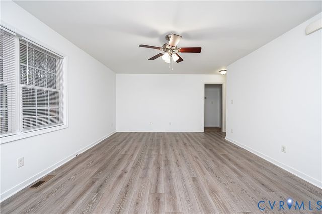 9419 Holdsworth Rd, Disputanta, VA 23842