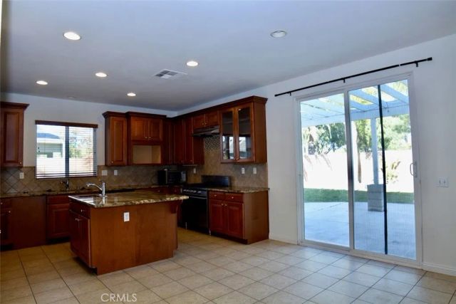 14234 Grayling Drive, Eastvale, CA 92880