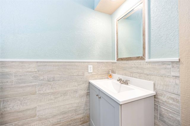 478 Brandon Road, Conroe, TX 77302