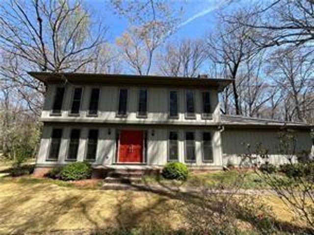 257 Forest Lake Road, Lawrenceville, GA 30046