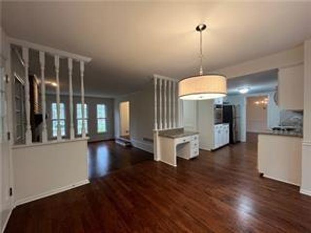 257 Forest Lake Road, Lawrenceville, GA 30046