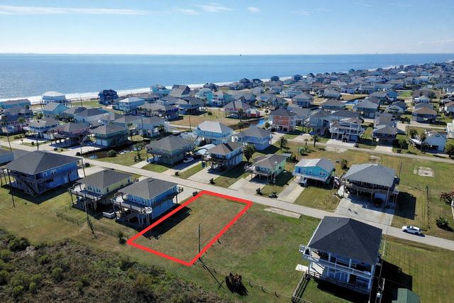 952 Mary Lynn, Crystal Beach, TX 77650