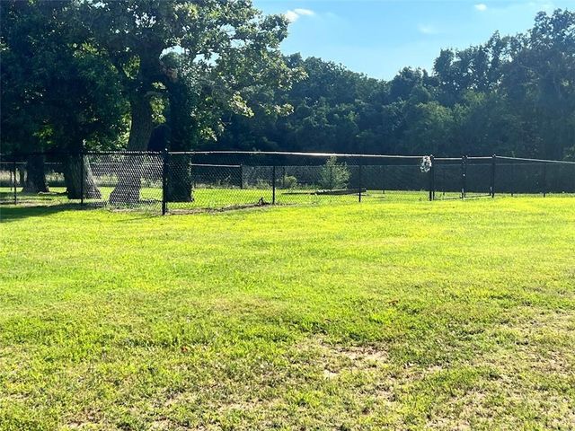 396 Hall Avenue, Pea Ridge, AR 72751