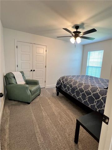 396 Hall Avenue, Pea Ridge, AR 72751