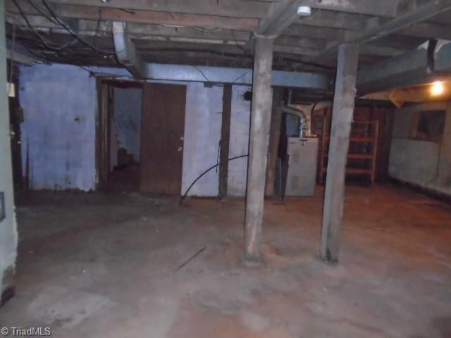 2295 Vienna Dozier Road, Pfafftown, NC 27040
