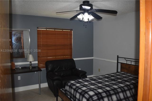 9029 NW 152nd Ln, Miami Lakes, FL 33018