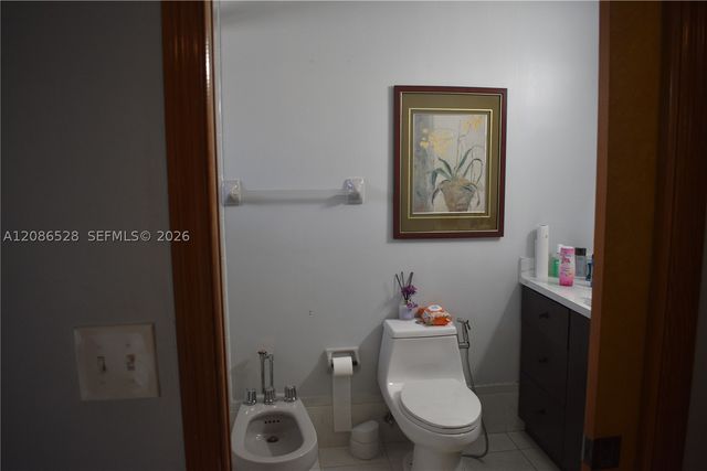 9029 NW 152nd Ln, Miami Lakes, FL 33018