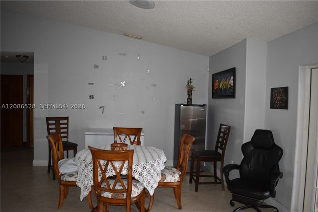 9029 NW 152nd Ln, Miami Lakes, FL 33018