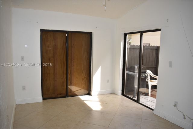 9029 NW 152nd Ln, Miami Lakes, FL 33018