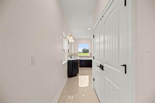 21786 NW 27TH STREET, Morriston, FL 32668