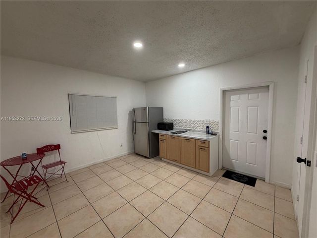 16330 SW 107th Ave B, Miami, FL 33157