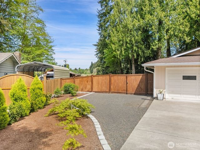 4930 Glendale Court SE, Olympia, WA 98501