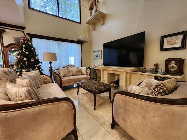 21028 NE 34th Ct 21028, Aventura, FL 33180