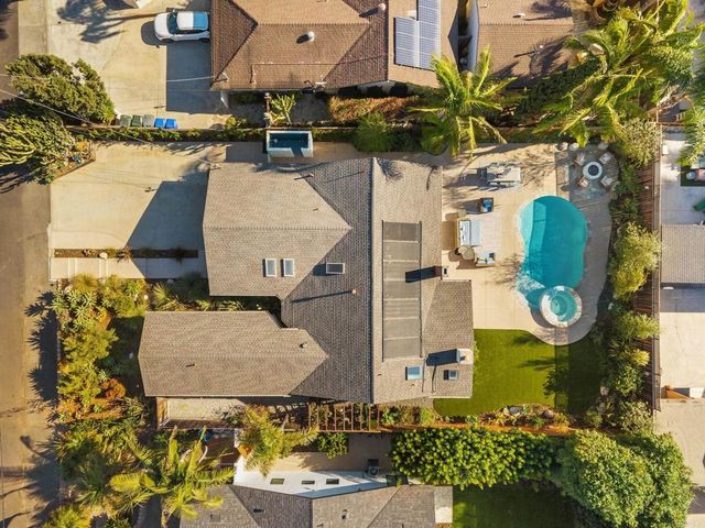 1830 Eucalyptus Avenue, Encinitas, CA 92024