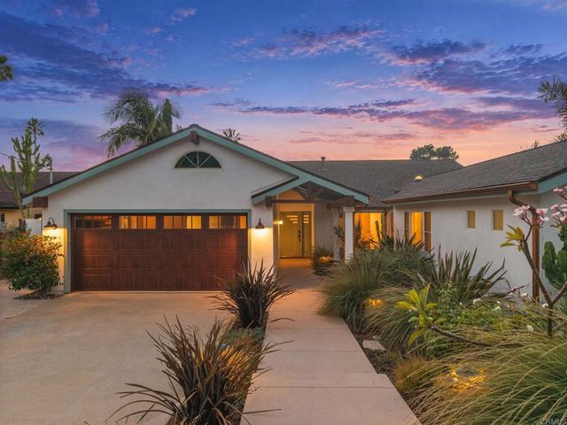 1830 Eucalyptus Avenue, Encinitas, CA 92024