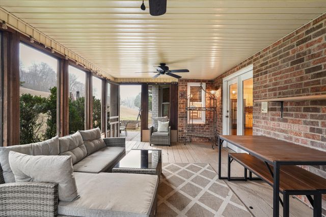 900 Dories Ln, Lewisburg, TN 37091