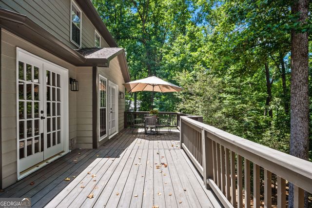 2689 Spring Rock Court NE, Roswell, GA 30075