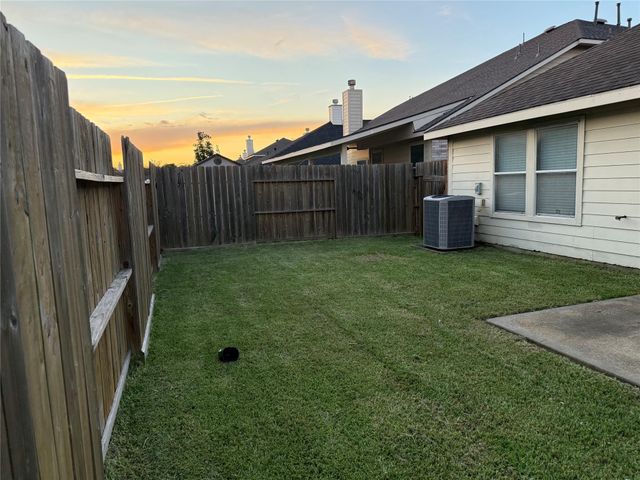 12410 Gershwin Oak Street, Houston, TX 77089