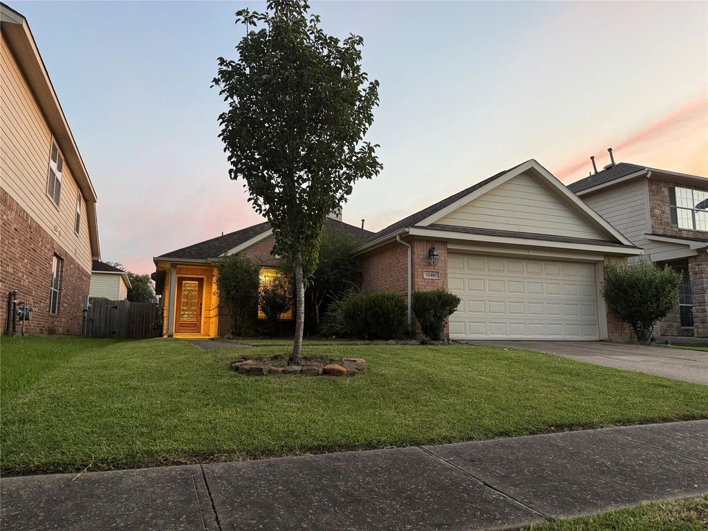 12410 Gershwin Oak Street, Houston, TX 77089