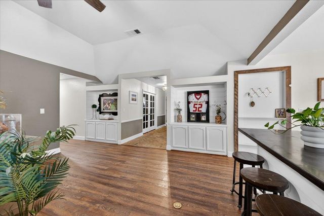 321 W Paul Avenue, Clovis, CA 93612