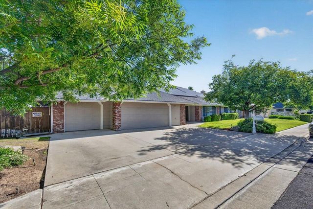 321 W Paul Avenue, Clovis, CA 93612