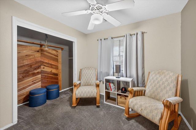321 W Paul Avenue, Clovis, CA 93612