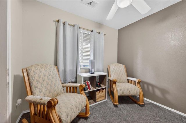 321 W Paul Avenue, Clovis, CA 93612