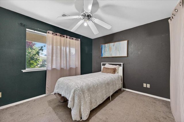 321 W Paul Avenue, Clovis, CA 93612