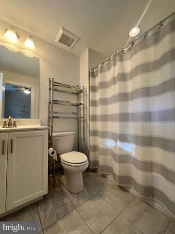 808 FRANCIS HARRIS PL, Annapolis, MD 21401