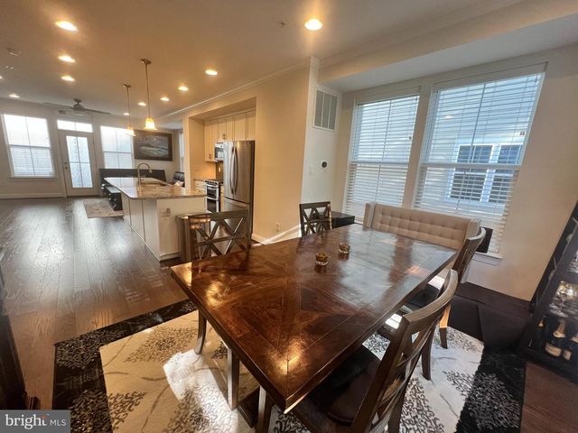 808 FRANCIS HARRIS PL, Annapolis, MD 21401