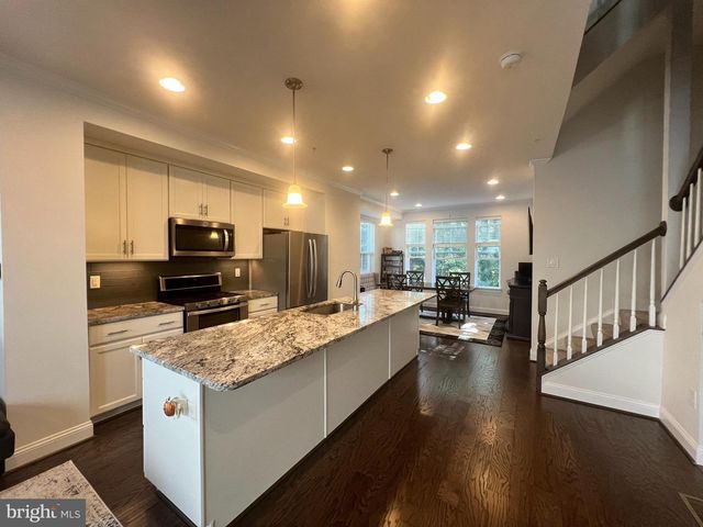 808 FRANCIS HARRIS PL, Annapolis, MD 21401