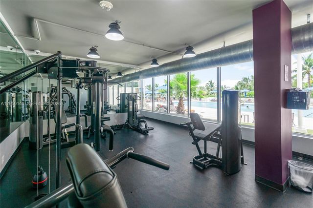 100 Lincoln Rd 1020, Miami Beach, FL 33139
