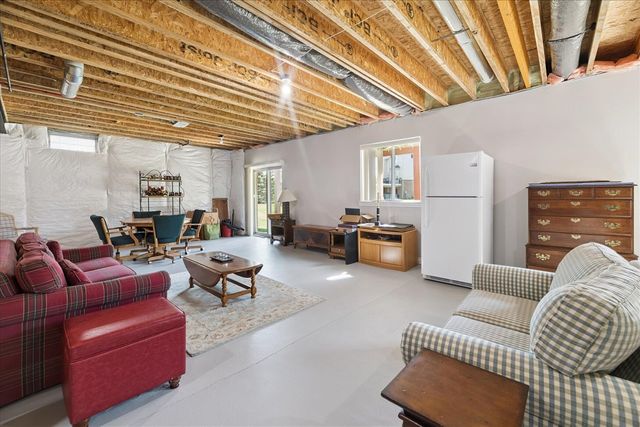 57259 Windmill Pointe, New Hudson, MI 48165