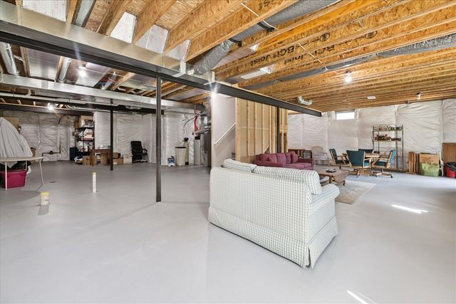 57259 Windmill Pointe, New Hudson, MI 48165